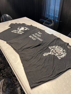 Crazy dog, Pickleball graphic T-shirt bundle. Men’s large. Charcoal gray.